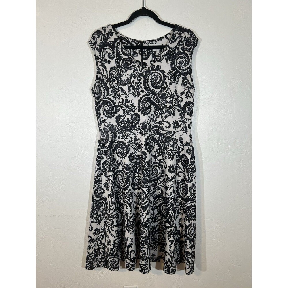 New York & Company Stretch Size Large Dress